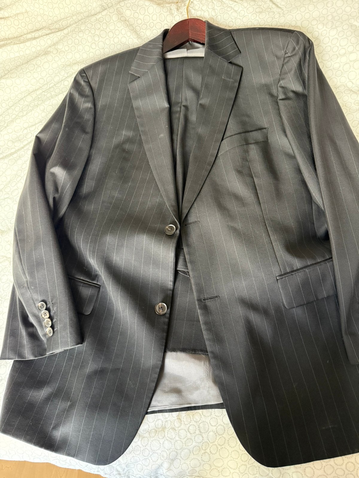 HUGO BOSS (6) pak kostuum, grijs met streepje, maat 52, Kleding | Heren, Ophalen of Verzenden, Zo goed als nieuw, Maat 52/54 (L)