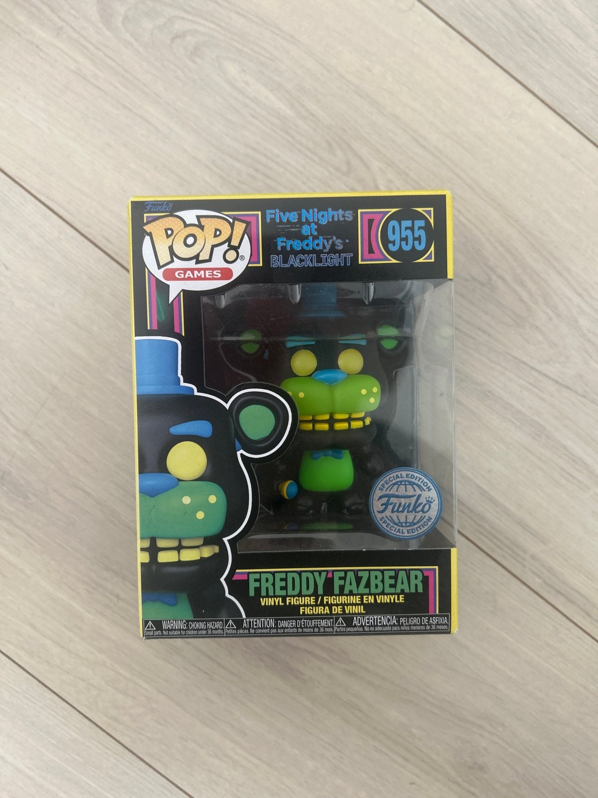 Funko Pop! Freddy Fazbear Blacklight #955 FNaF Games, Ophalen of Verzenden, Zo goed als nieuw