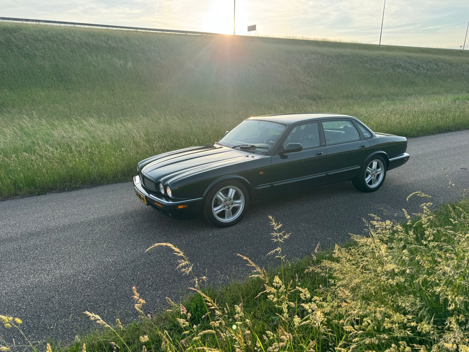 Jaguar XJ 4.0 Supercharger V8 AUT 1998 Groen, Automaat, Achterwielaandrijving, Automatische klimaatregeling, Particulier