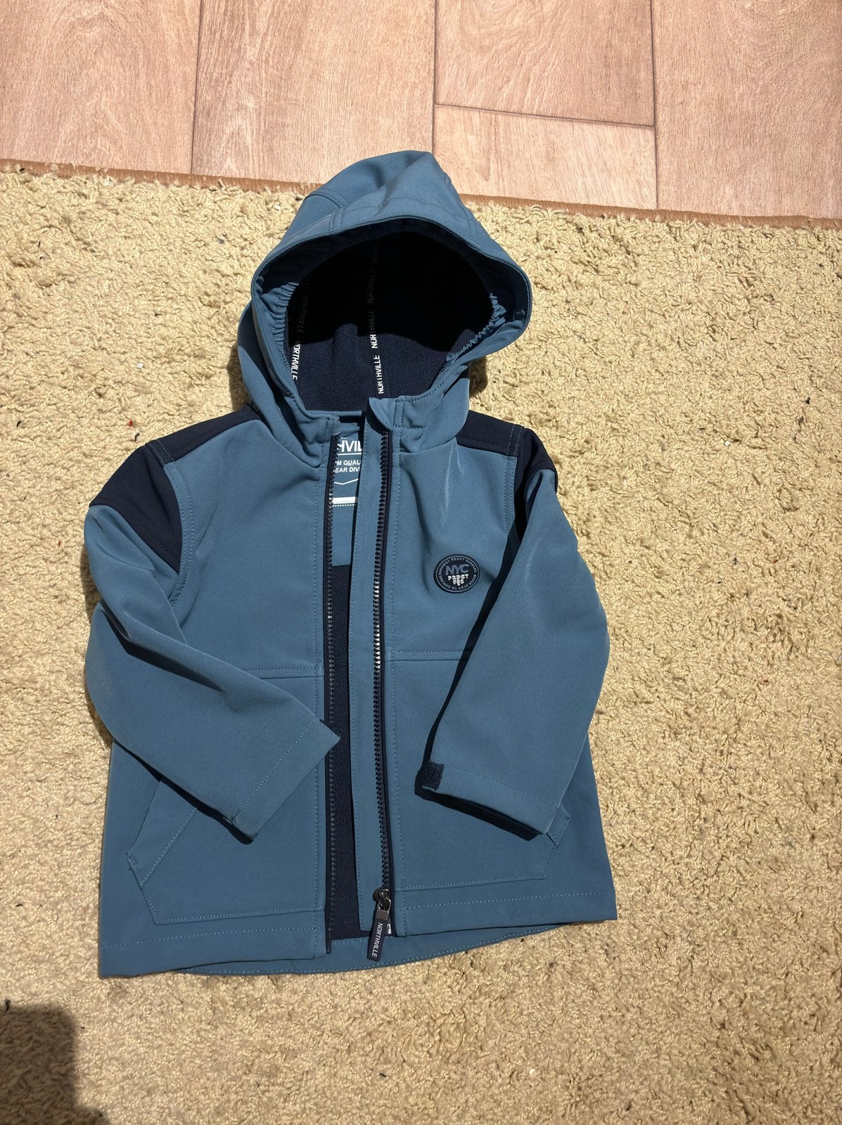 Waterdichte softshell jas - Northville, Ophalen of Verzenden, Zo goed als nieuw, Jongen of Meisje