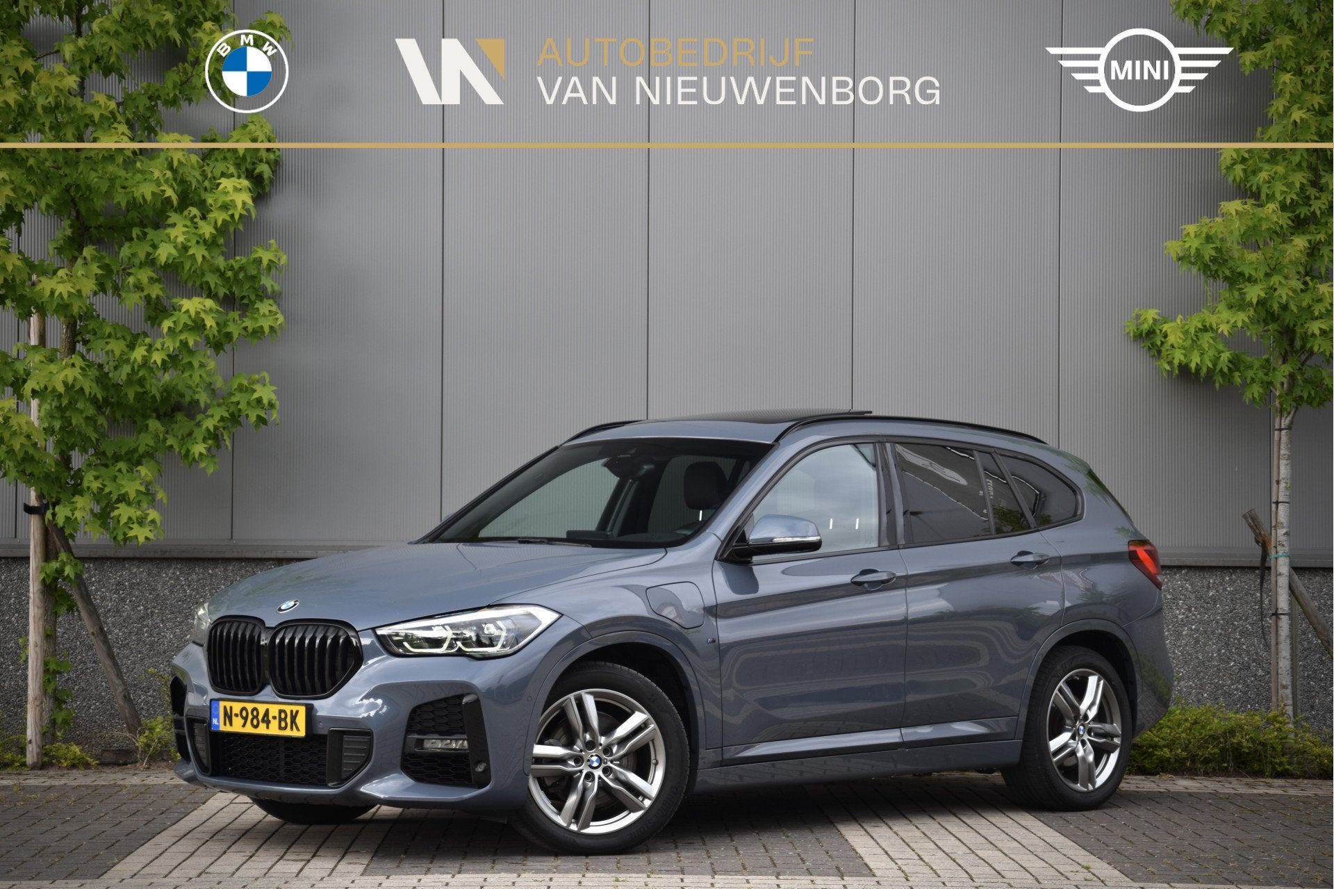 BMW X1 xDrive25e M-Sport | Facelift | Panoramadak | Trekhaak, Auto's, BMW, Bedrijf, Te koop, X1, 4x4, ABS, Adaptive Cruise Control