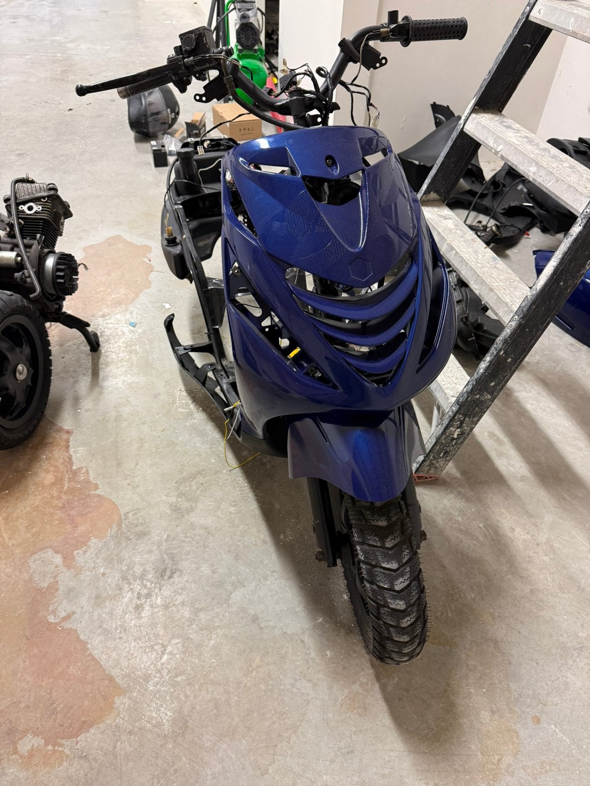 Zip 4 takt 80cc compleet!, Fietsen en Brommers, Scooters | Piaggio, Ophalen, Zo goed als nieuw, Tweetakt, Zip