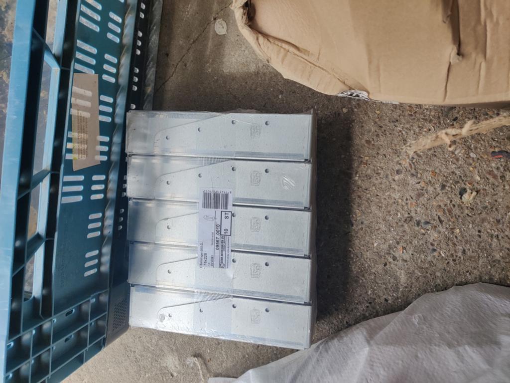 Balkschoen. Balkdrager, Ophalen of Verzenden, Nieuw, Slot