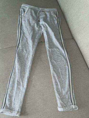 Hema 146 152 grijze broek pants joggingbroek, Verzenden, Zo goed als nieuw, Meisje, Broek