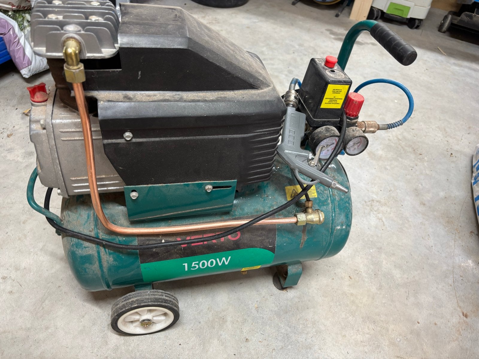 Verto Compressor 1500W - Gebruikt, Ophalen, Gebruikt, 6 tot 10 bar, 25 tot 100 liter