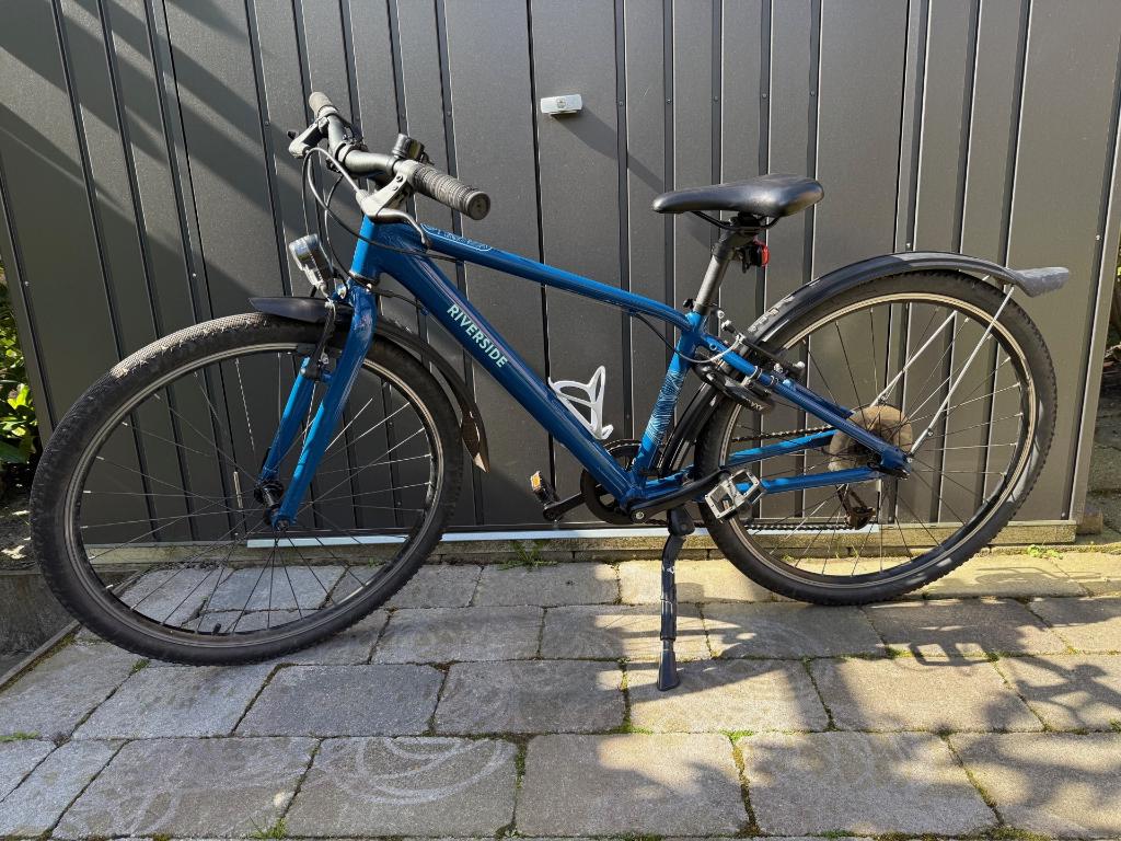 Mooie blauwe Hybride 900 kinderfiets 26 inch 7-12 jaar, Ophalen, 20 inch of meer, Velgrem, Riverside