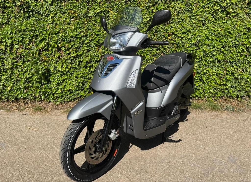 Kymco People S Elegance Mt Grijs Grote Wielen BETAAL met in3, People S, Benzine, K, Maximaal 25 km/u