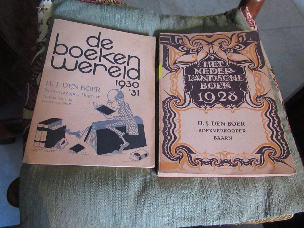 2 Boeken gidsen   1928-1931, Gelezen, Diverse, Ophalen of Verzenden, Catalogus