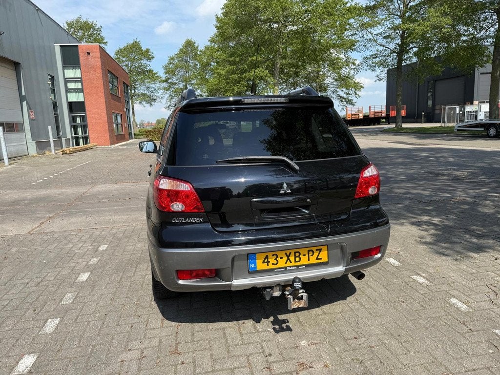 Mitsubishi Outlander Sport 2.0 Invite+ 1 E eigenaar apk maar, Voorwielaandrijving, 136 pk, 4 cilinders, Handgeschakeld
