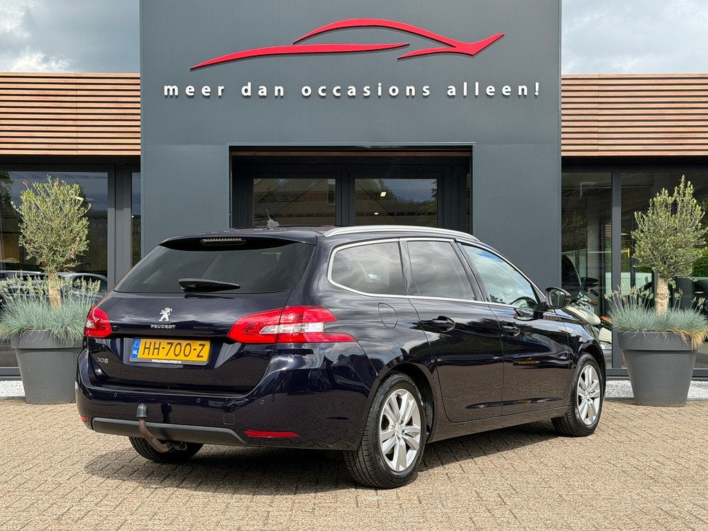 Peugeot 308 Blue Lease Executive BIJ 165.000 KM NIEUWE MOTOR, Auto's, Peugeot, Keurmerk '100% Onderhouden', Gebruikt, Euro 6, 1199 cc