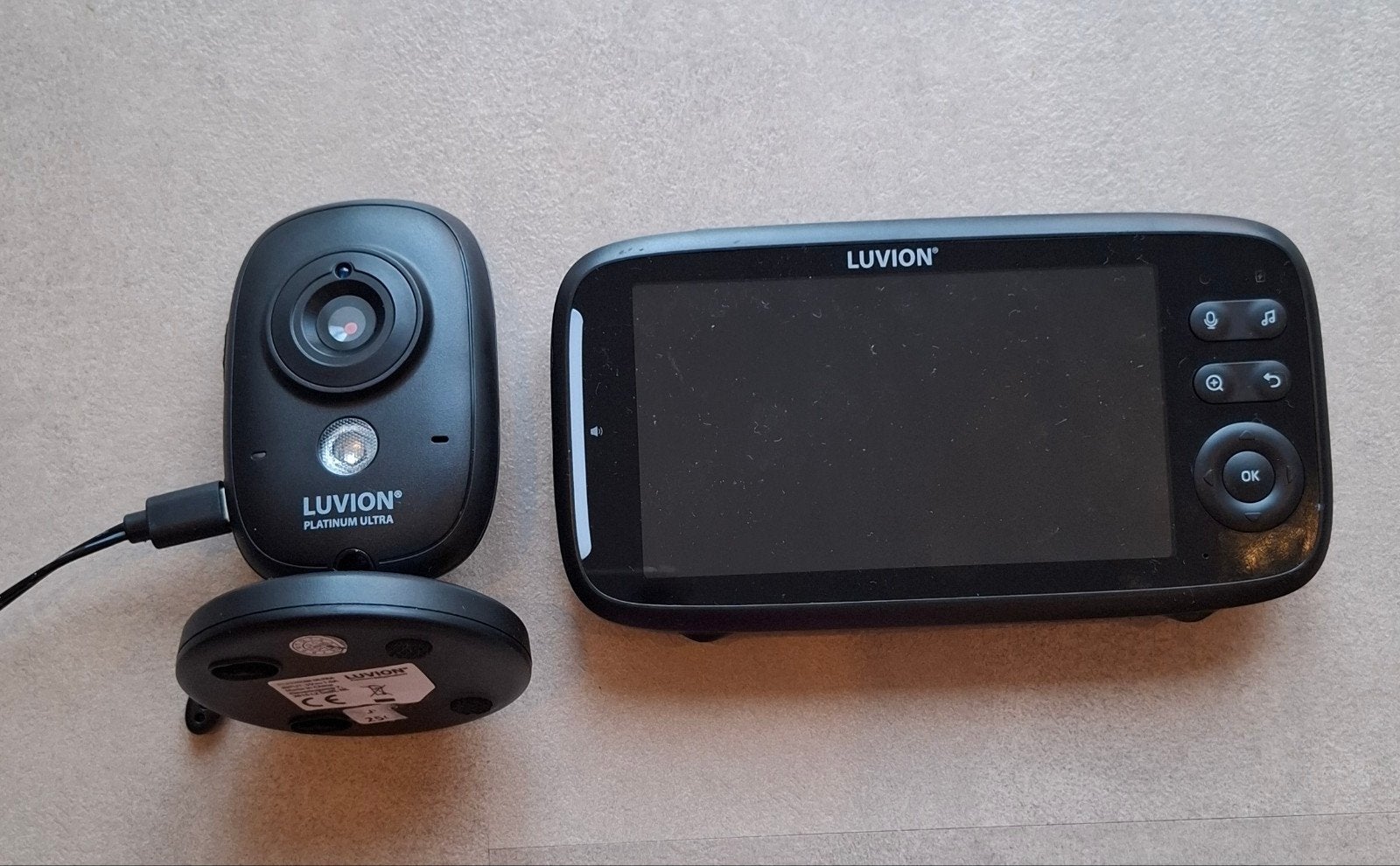 Luvion babyfoon – zo goed als nieuw, Ophalen of Verzenden, Zo goed als nieuw, 250 meter of meer
