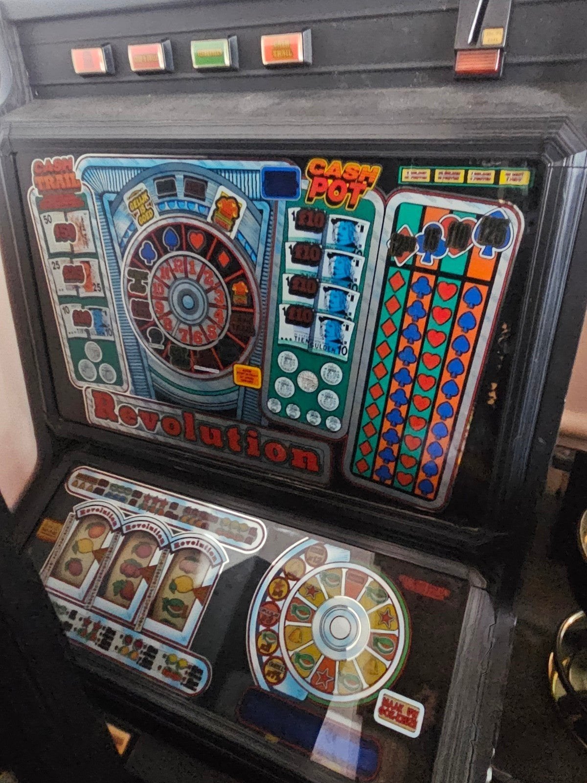 Revolution 85, Verzamelen, Automaten | Gokkasten en Fruitautomaten, Ophalen of Verzenden