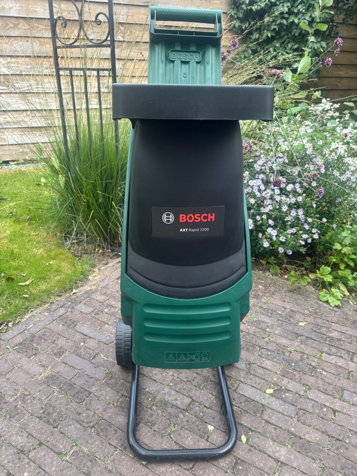 Bosch AXT Rapid 2200 Elektrische Hakselaar, Tuin en Terras, Ophalen, Gebruikt, Elektrisch