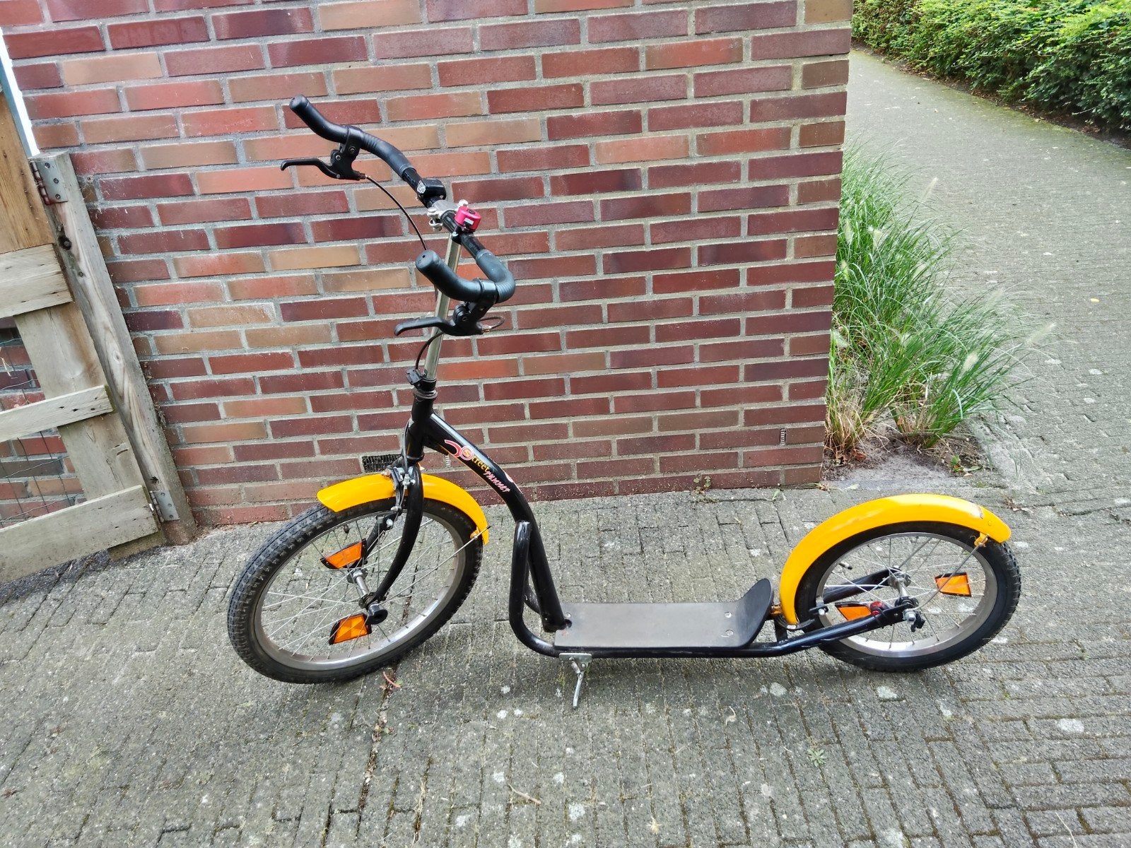 Gele step Streetrunner, Ophalen, Gebruikt, Gewone step, Streetrunner
