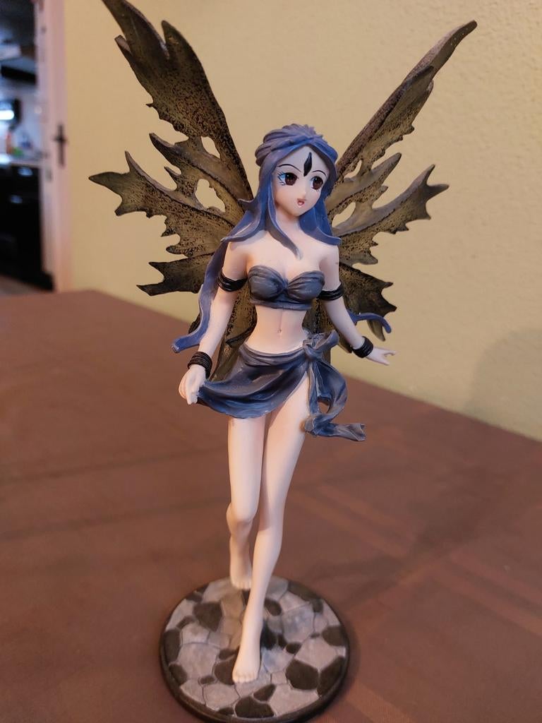 Anime fairy beeldje. Nemesis now, Verzamelen, Beelden en Beeldjes, Ophalen of Verzenden, Zo goed als nieuw, Fantasy