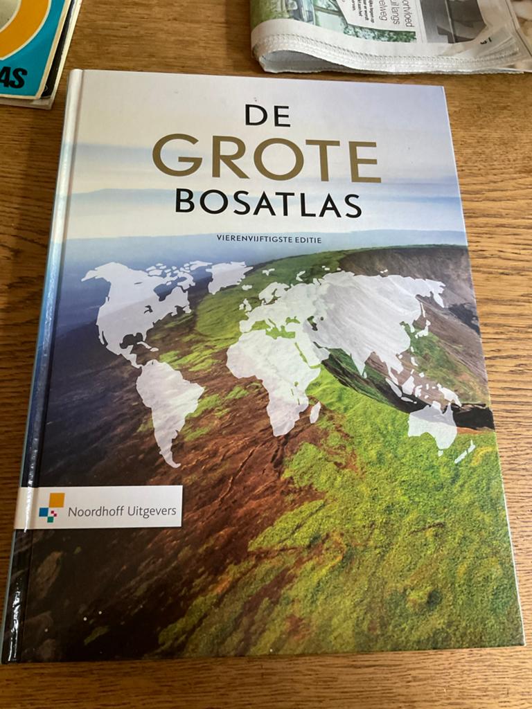 De grote bosatlas, Boeken, Atlassen en Landkaarten, Bosatlas, 2000 tot heden, Ophalen of Verzenden, Zo goed als nieuw