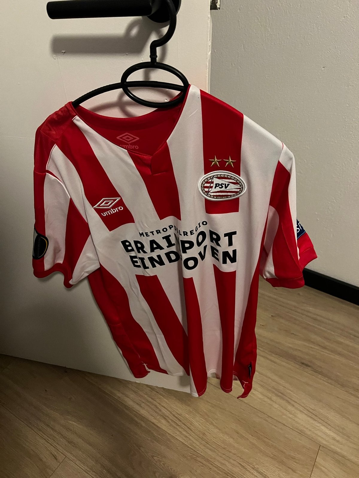 Officieel PSV Thuisshirt Bergwijn Maat M, Maat M, Ophalen of Verzenden, Zo goed als nieuw, Shirt