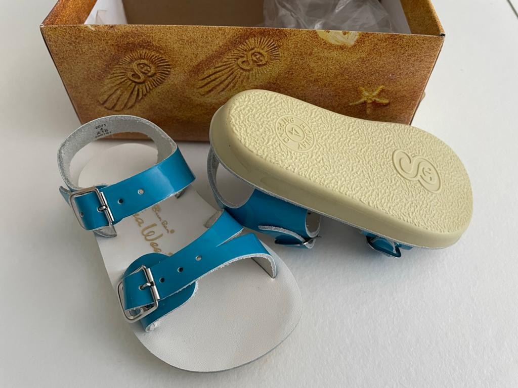 Salt Water Sandals Sea Wee maat 4 nieuw in doos, Ophalen of Verzenden, Nieuw, Jongen of Meisje, Overige typen