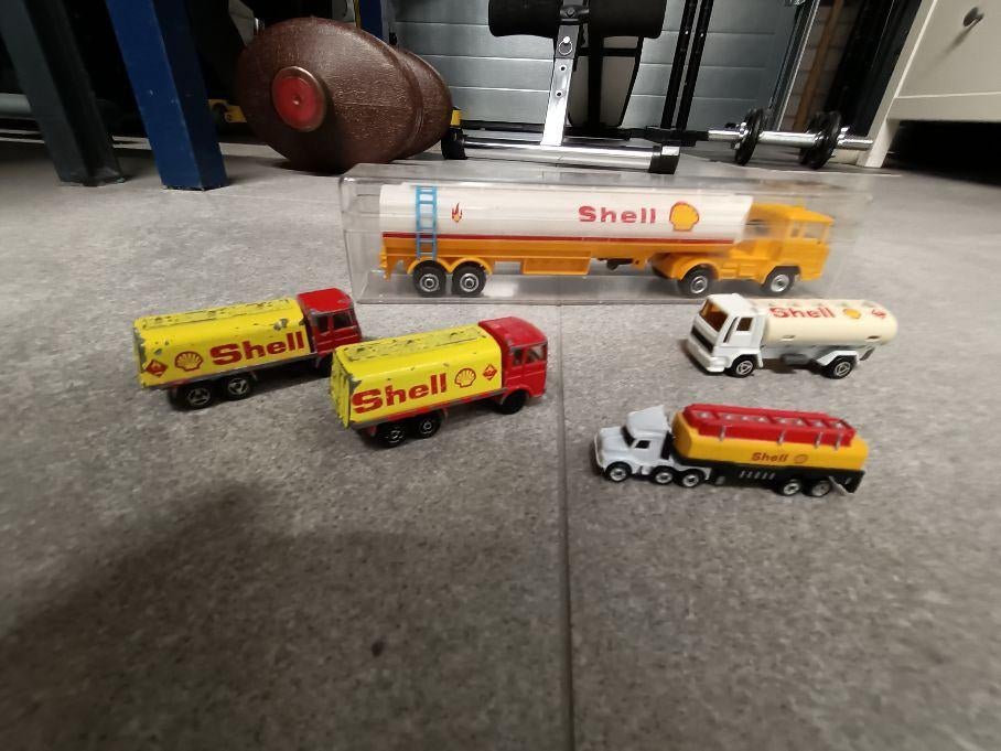 Vintage 4 verschillende oude speelgoed Shell auto s, Ophalen of Verzenden
