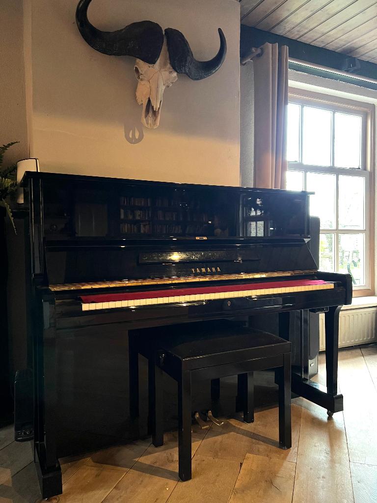 Prachtige Yamaha Disklavier MX100II XG – Zelfspelende piano, Muziek en Instrumenten, Piano's, Ophalen, Zwart, Zo goed als nieuw