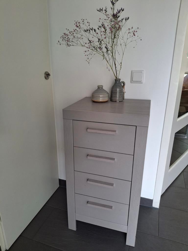 Woood ladenkast, Huis en Inrichting, Kasten | Wandmeubels, Ophalen, Zo goed als nieuw, Minder dan 150 cm, Minder dan 100 cm
