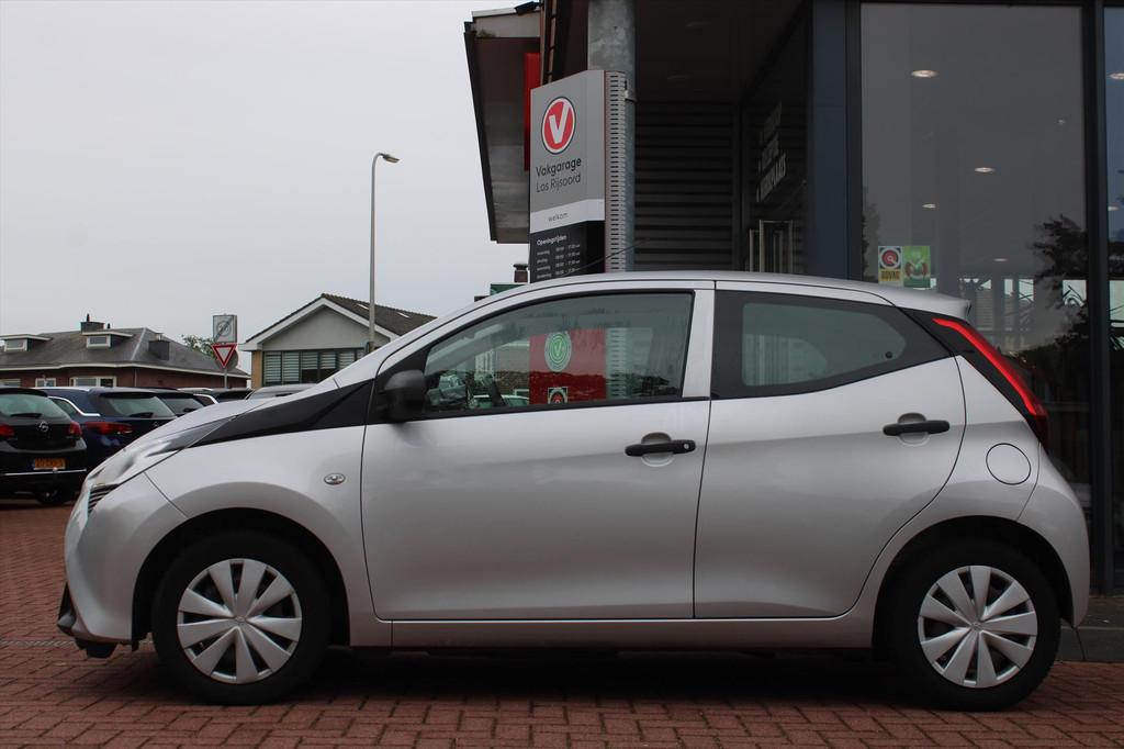 TOYOTA Aygo 1.0 VVT-i *x-fun* | 5-drs | A/C | Bluetooth | Le, Stof, Gebruikt, 4 stoelen, Origineel Nederlands