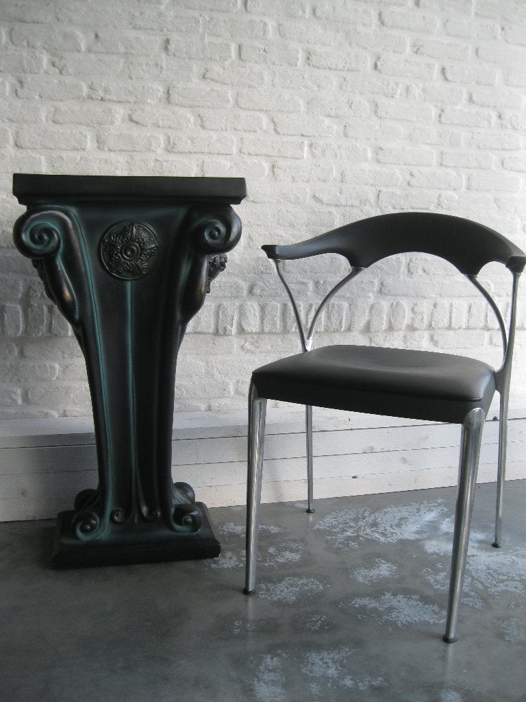 Piëdestal-kolom-sokkel in gips, Ophalen