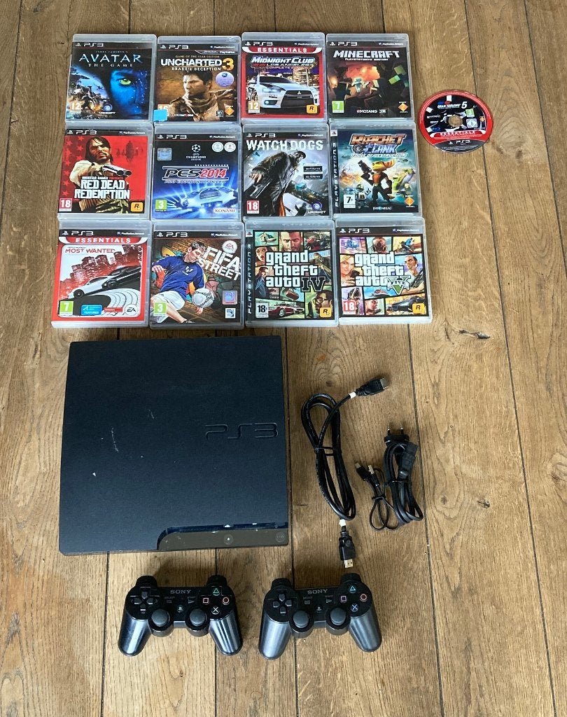 Playstation 3 Slim 320GB + 2 controllers + 13 spellen, Spelcomputers en Games, Spelcomputers | Sony PlayStation 3, Gebruikt, Slim