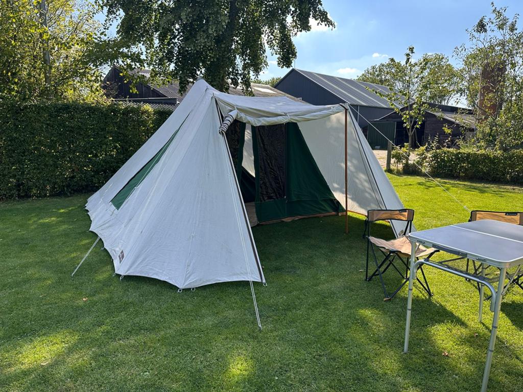Holtkamper Utopia XL 4-6 persoons tent, Caravans en Kamperen, Tenten, Ophalen, Gebruikt, Tot en met 6