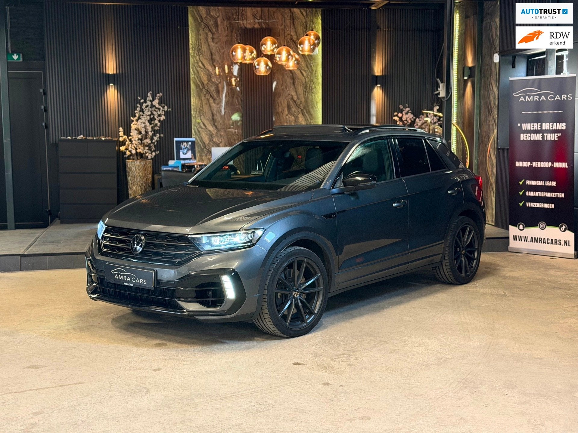 Volkswagen T-ROC 2.0 TSI 4Motion R|PANO|BOMVOL!, Auto's, Volkswagen, Bedrijf, Te koop, T-Roc, 4x4, ABS, Achteruitrijcamera, Adaptive Cruise Control