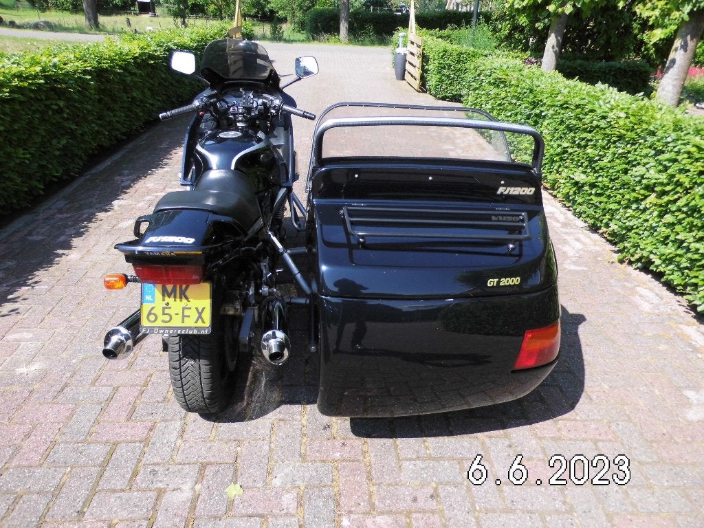 Yamaha FJ1200 met zijspan, Ophalen, Gebruikt