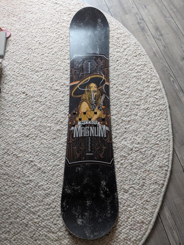 Nitro Magnum Ultra Wide Snowboard 165cm (grote voeten), Sport en Fitness, Snowboarden, Ophalen of Verzenden, Gebruikt, Board