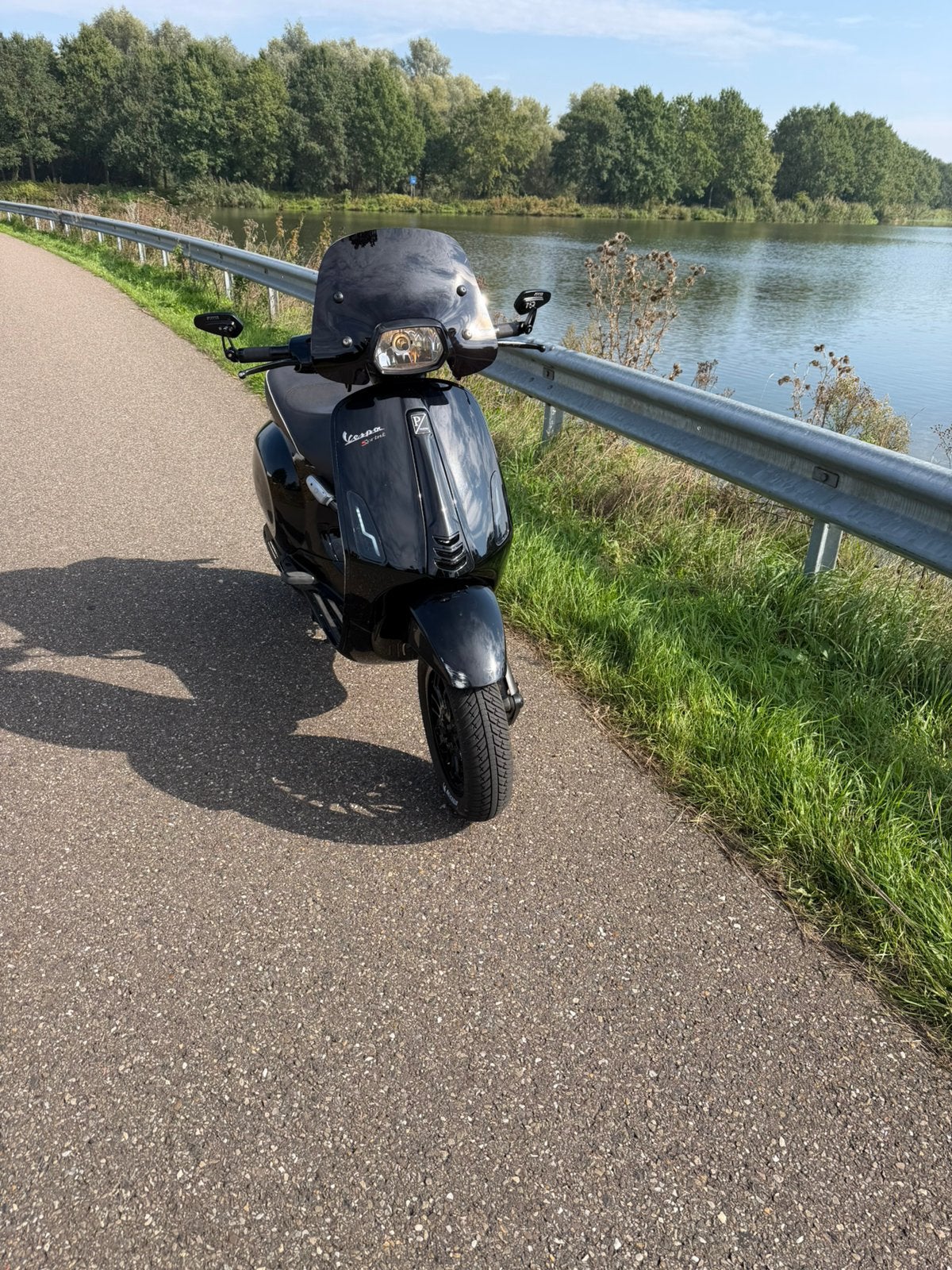 Vespa sprint glans zwart, Ophalen, Zo goed als nieuw, Benzine, Overige modellen