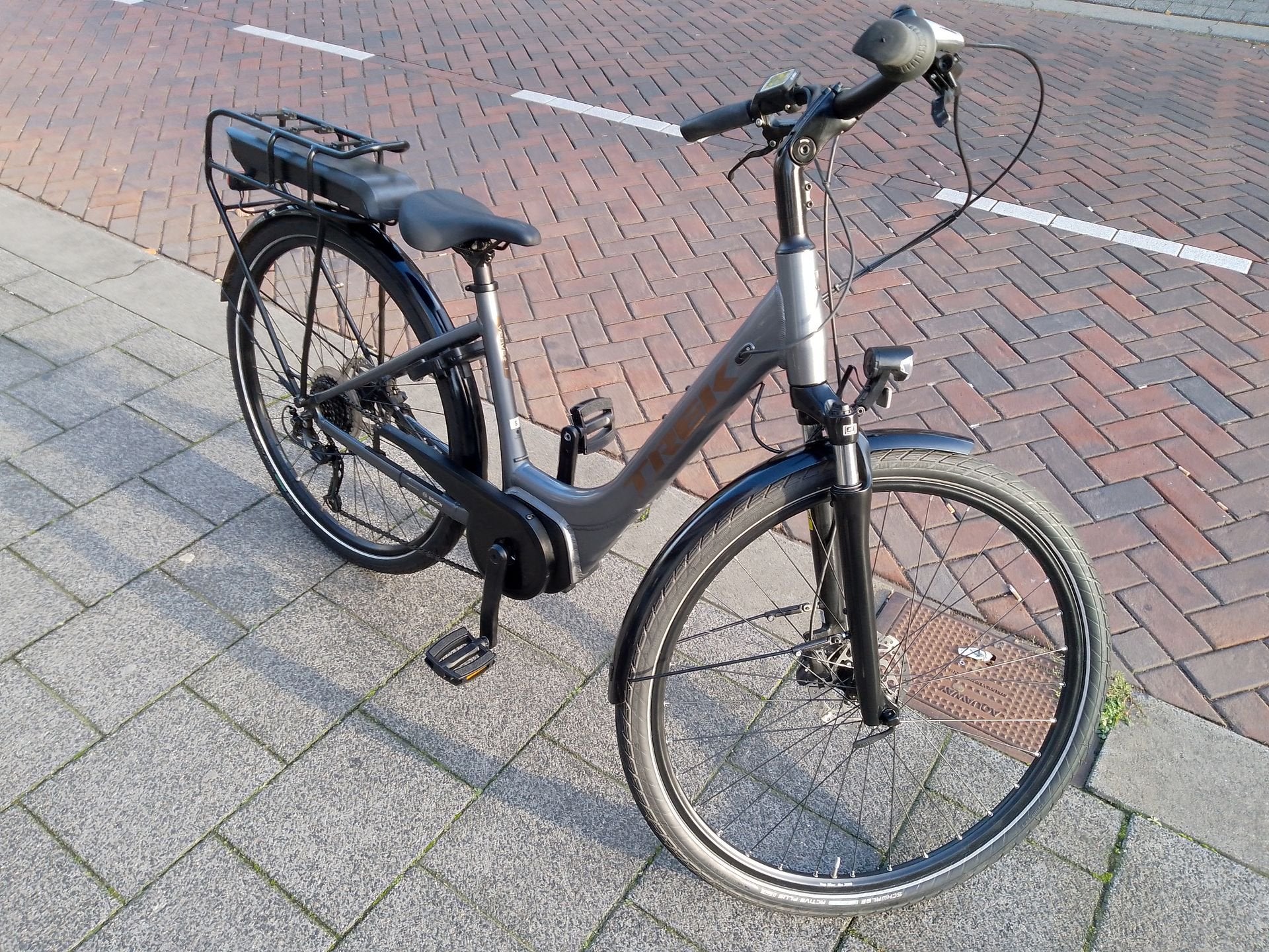Trek Verve +1 d44 elektrische damesfiets Bosch middenmotor, Overige merken, Gebruikt, -, -