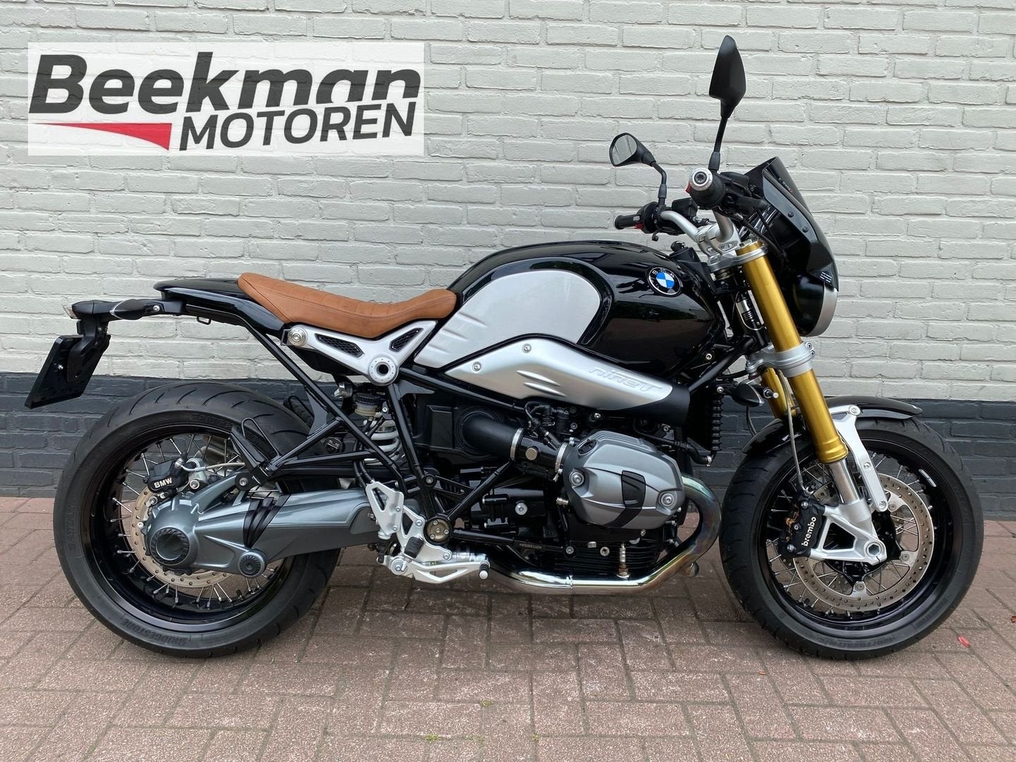 BMW R NINE T (bj 2015) 6,255 km NL / Akrapovic /, Motoren, 2 cilinders, Motorrijbewijs A, Bedrijf, Meer dan 35 kW