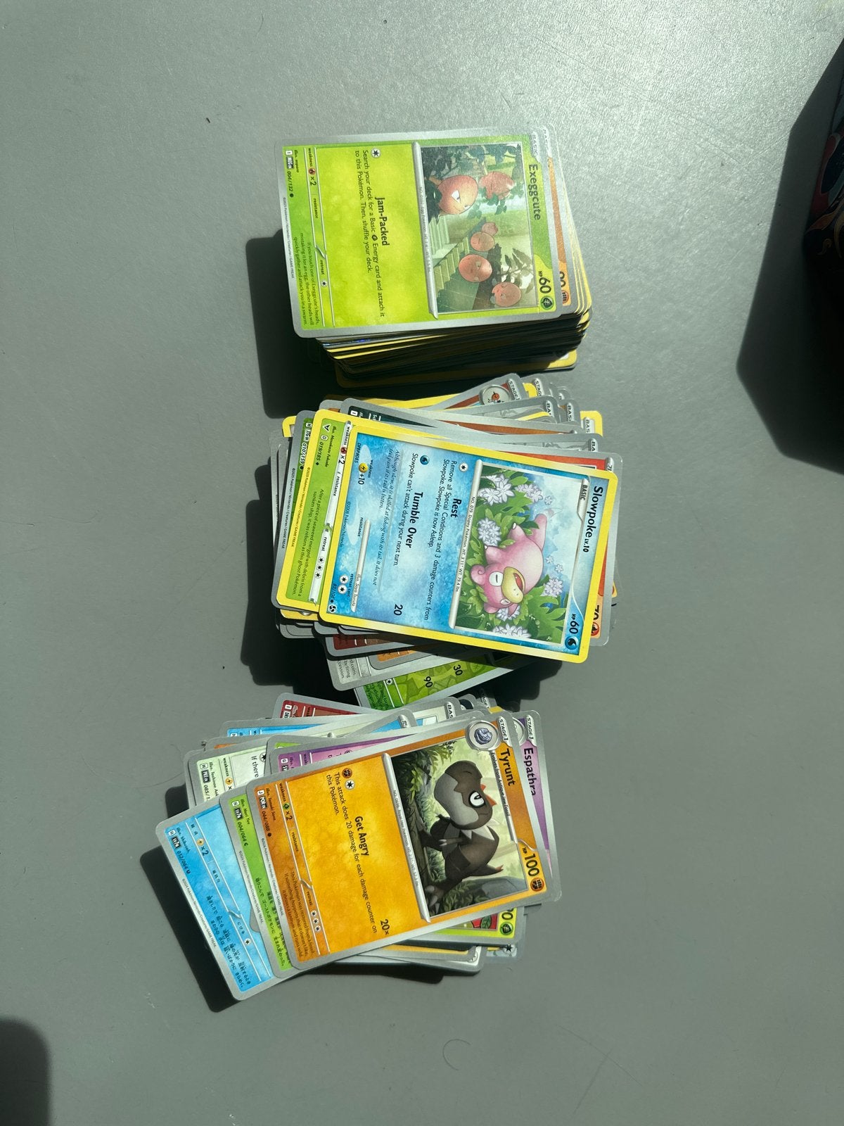 Ongeveer 287 Pokémon kaarten, Verzenden, Gebruikt, Meerdere kaarten, Foil