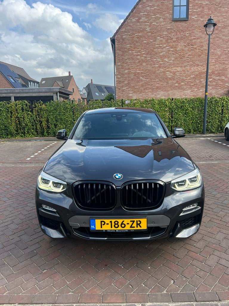 BMW X4 Xdrive25d 231pk Aut 2019 Grijs PANO dak volledig leer, Auto's, Automaat, 1730 kg, 1995 cc, 2000 kg