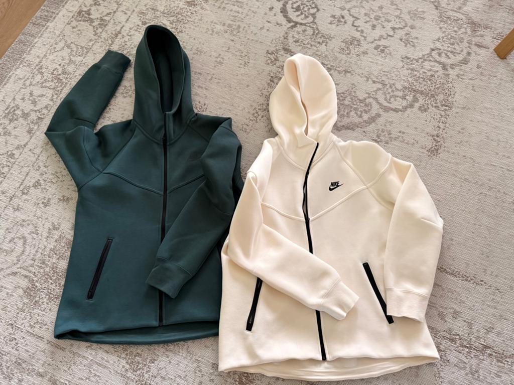 NIKE HOODIE NSW TECH FLEECE WINDRUNNER DAMES / 2x / Maat L, Ophalen of Verzenden, Nieuw, Maat 42/44 (L)