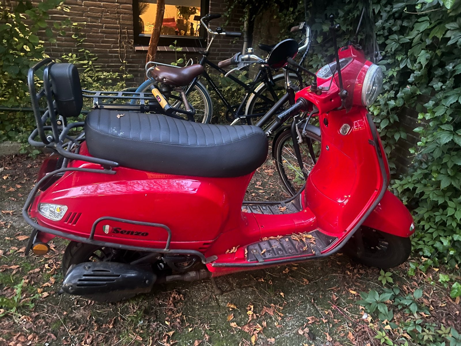 Senzo Rivalux R Scooter -opgevoerd, zsm op te halen, Ophalen, Gebruikt, Benzine, Overige merken