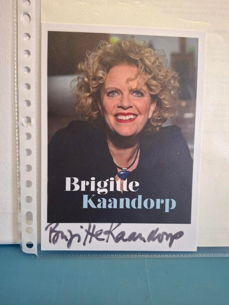 BRIGITTE KAANDORP CABARETIERE, Verzenden, Nieuw, Foto of Kaart, Gesigneerd