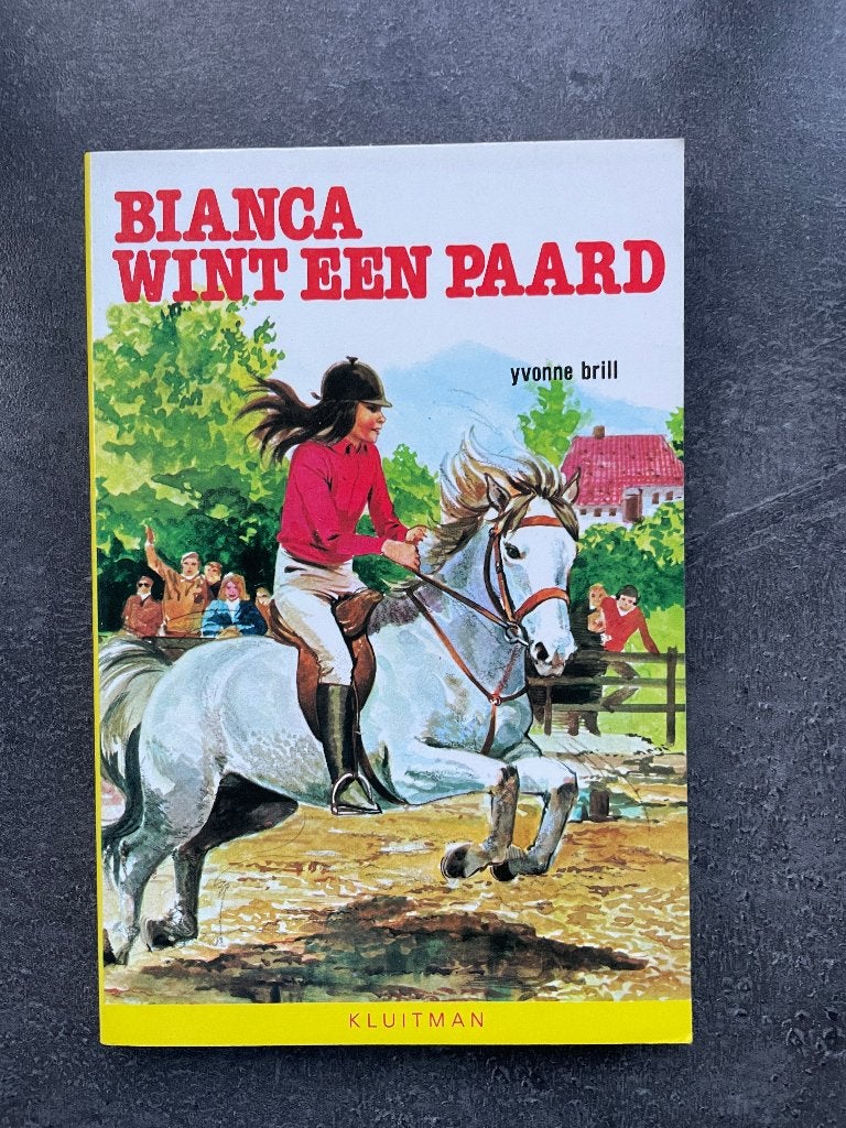 Bianca wint een paard van Yvonne Brill, Ophalen, Gelezen, Yvonne Brill, Fictie