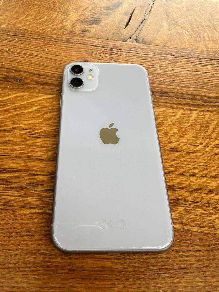 iPhone 11 128GB Lila, Paars, 78 %, Zonder simlock, Zonder abonnement
