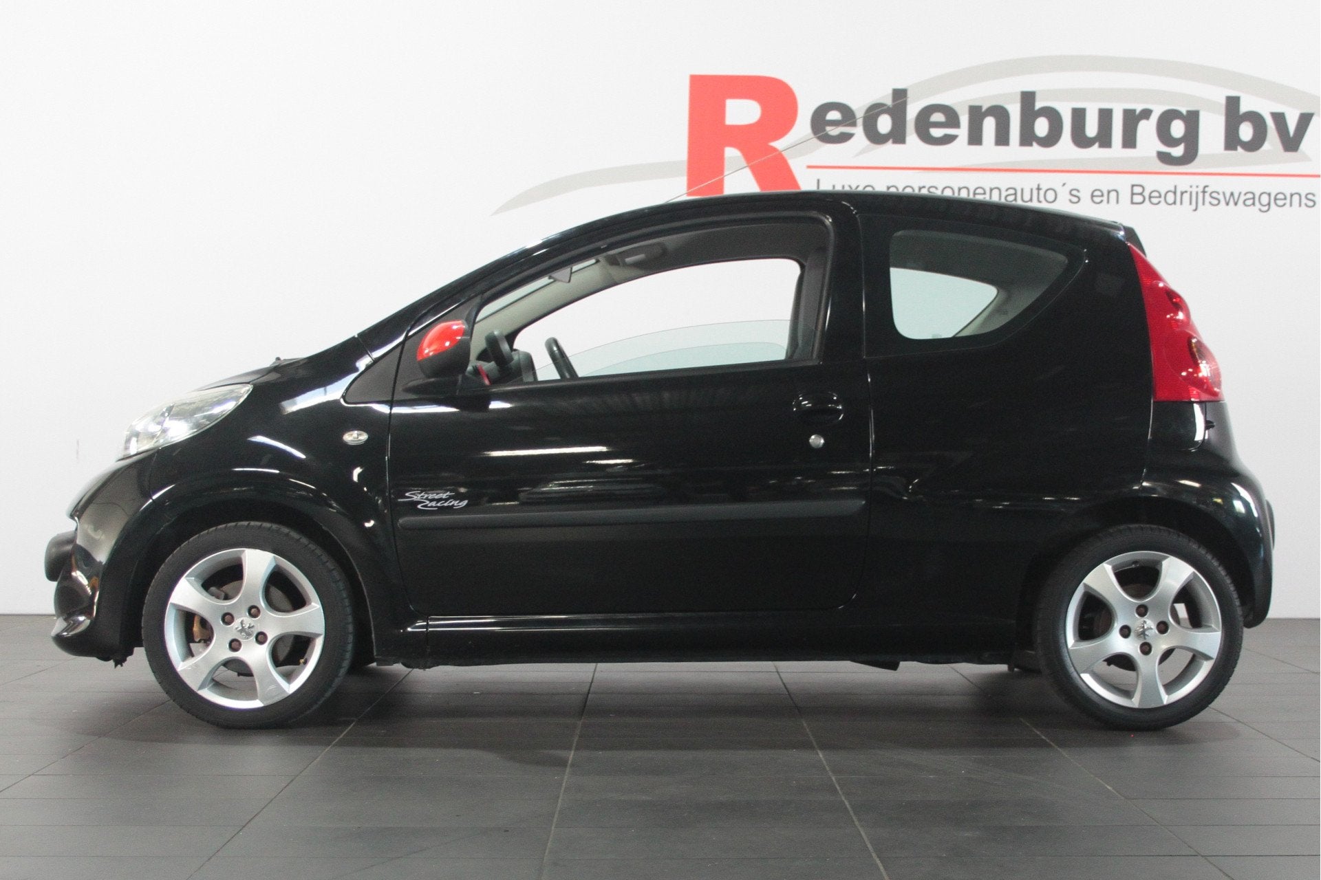 Peugeot 107 1.0-12V XR - Airco / Radio cd (bj 2007), Auto's, Voorwielaandrijving, Gebruikt, Bedrijf, Handgeschakeld