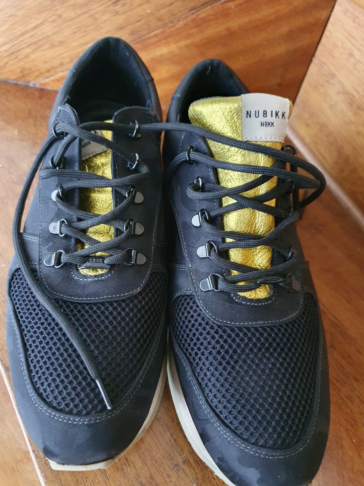 Nubikk schoenen 40 sneakers dames goud zwart, Ophalen of Verzenden, Zo goed als nieuw, Zwart, Sneakers of Gympen