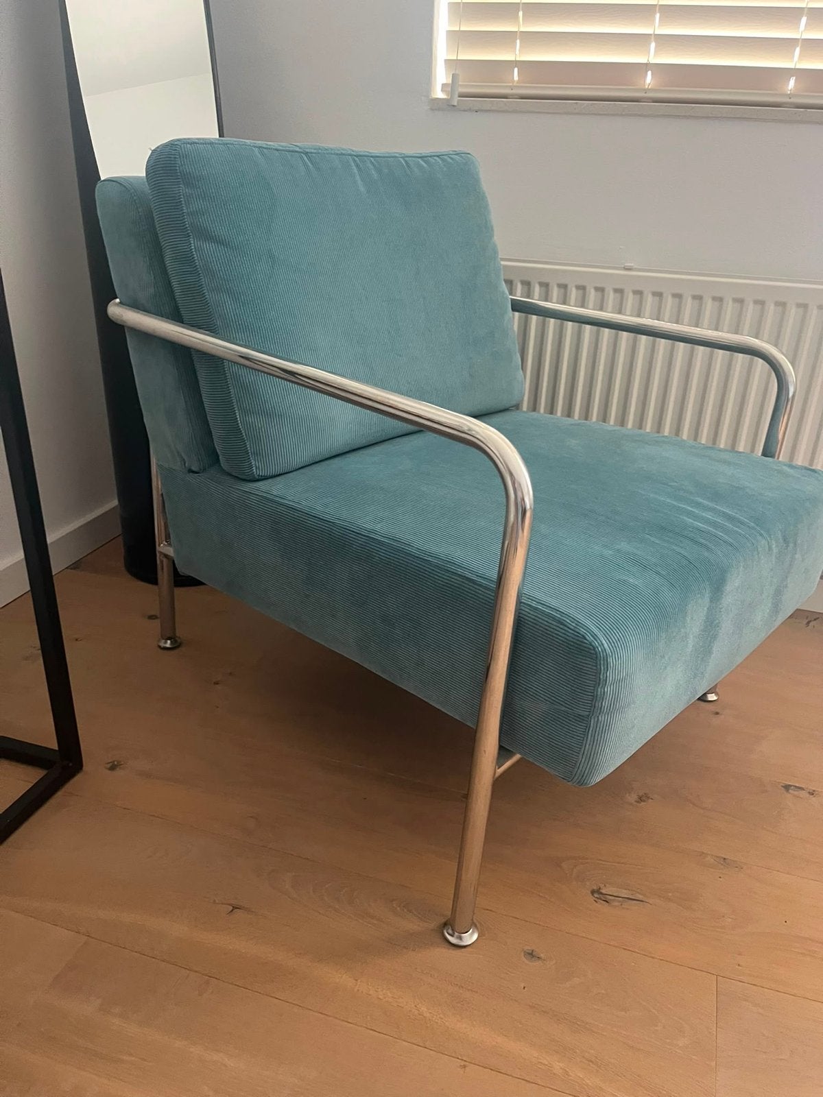 2 stuks Zuiver X-Bang Fauteuil blauw rib, Huis en Inrichting, Ophalen, Gebruikt, 75 tot 100 cm, Stof