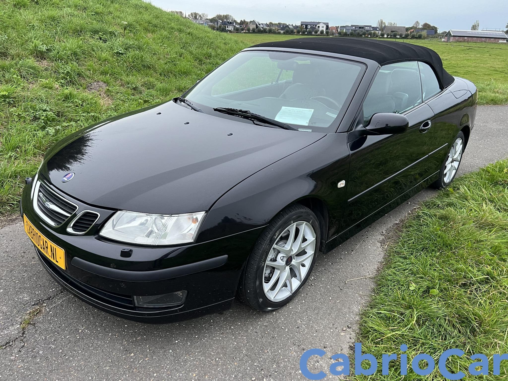 Saab 9-3 Cabrio 1.8t Vector GARANTIE, 1998 cc, Gebruikt, 4 cilinders, 4 stoelen