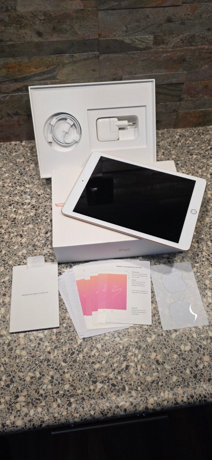 Apple iPad (6e generatie) Wi-Fi 128GB Goud, 10 inch, Apple iPad, Ophalen of Verzenden, Zo goed als nieuw