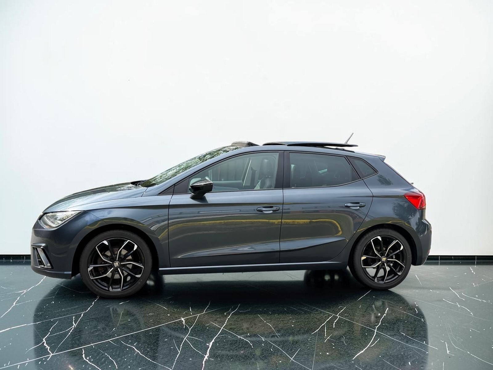 Foto 3 van Seat Ibiza 1.0 TSI FR Business Intense Pano|cruise |LED