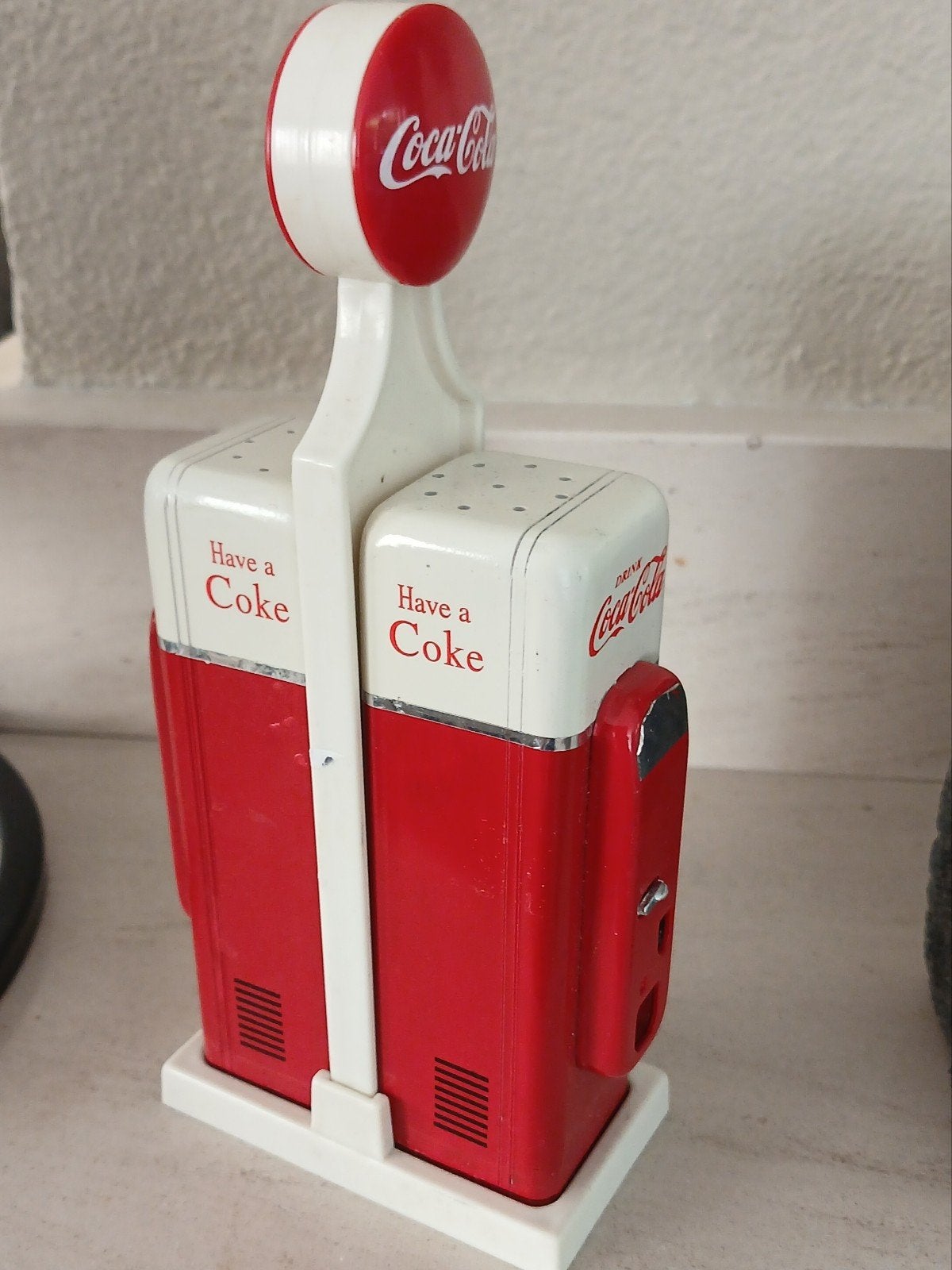 Coca-Cola Peper- en Zoutstel Benzinepomp Design, Ophalen of Verzenden, Gebruikt