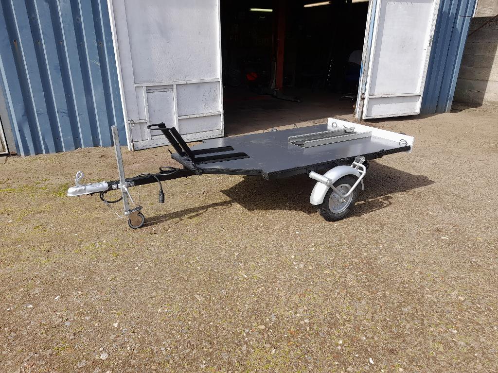een motor , scooter trailer ,500kg, Auto diversen, Ophalen, Gebruikt